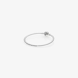 Moments Silver Bangle, Heart of Winter Clasp